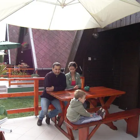 Abádszalóki Vitorlás Pensión Abádszalók