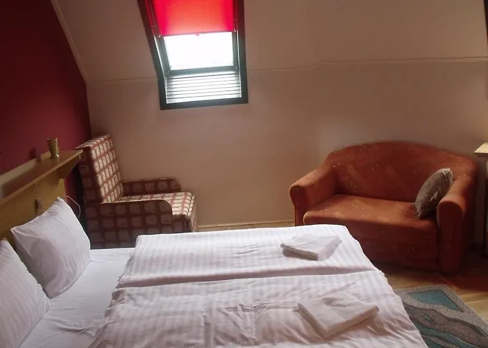 Abadszaloki Vitorlas Vendeghaz Guest house Abadszalok