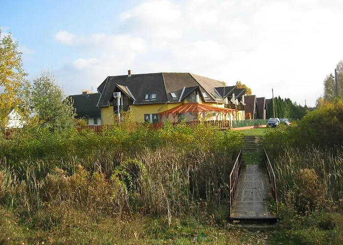 Guest house Abadszaloki Vitorlas Vendeghaz