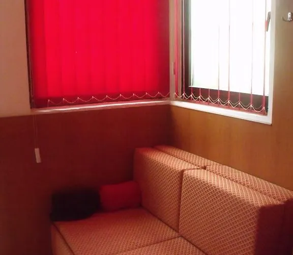Abadszaloki Vitorlas Vendeghaz Guest house